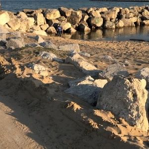 Meet your Posher, Alma